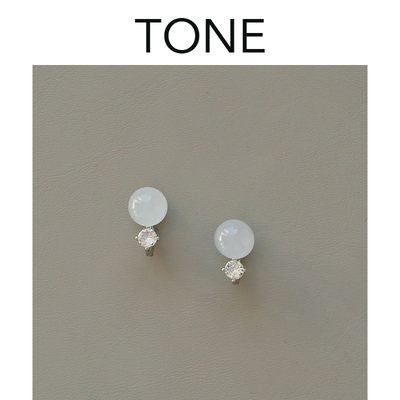 清冷新中式白玉髓锆石钻耳夹