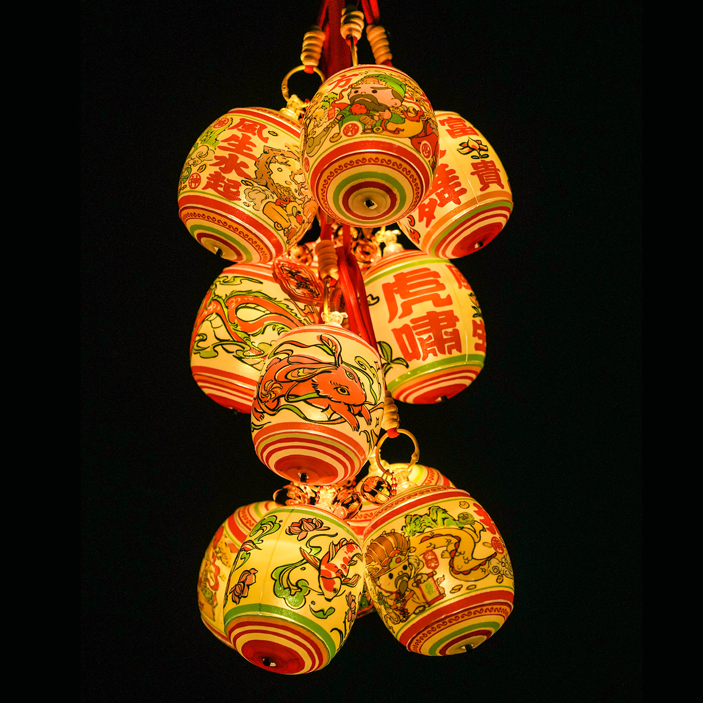 现货 PVC龙虎油纸灯笼挂件玩具传统非遗春节礼物,节庆用品/礼品,灯笼,淘宝优惠券,粉丝福利购,淘宝优惠卷