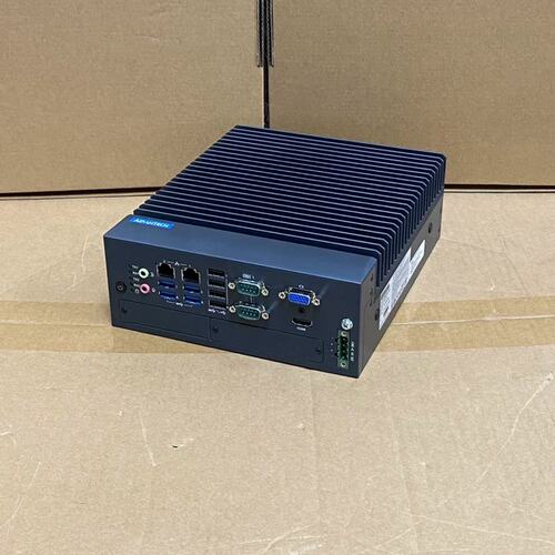 嵌入式工控机小型MIC-770V3H V3W定制扩展多种行业应用AI算法议价