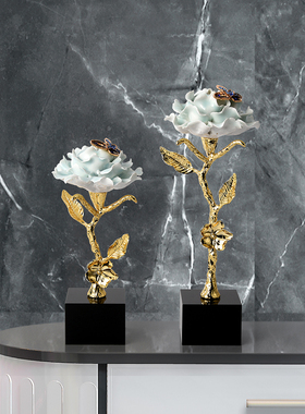 新中式轻奢高档金属花朵摆件客厅电视柜办公室装饰品创意乔迁礼物