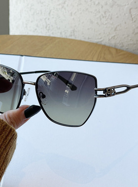 ANICALUXURY高级偏光渐变墨镜