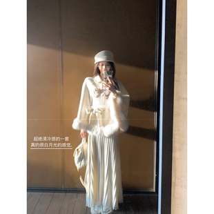 一颗甜桃yikett《昭雪清冷》纯色设计感针织百褶半身裙女中长款