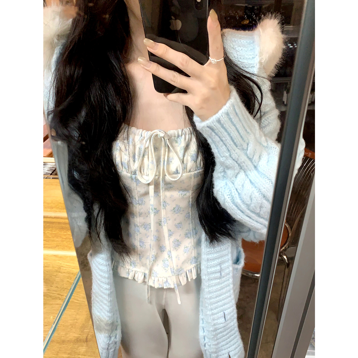 一颗甜桃yikett《甜甜小碎花》小吊带印花上衣内搭打底外穿女