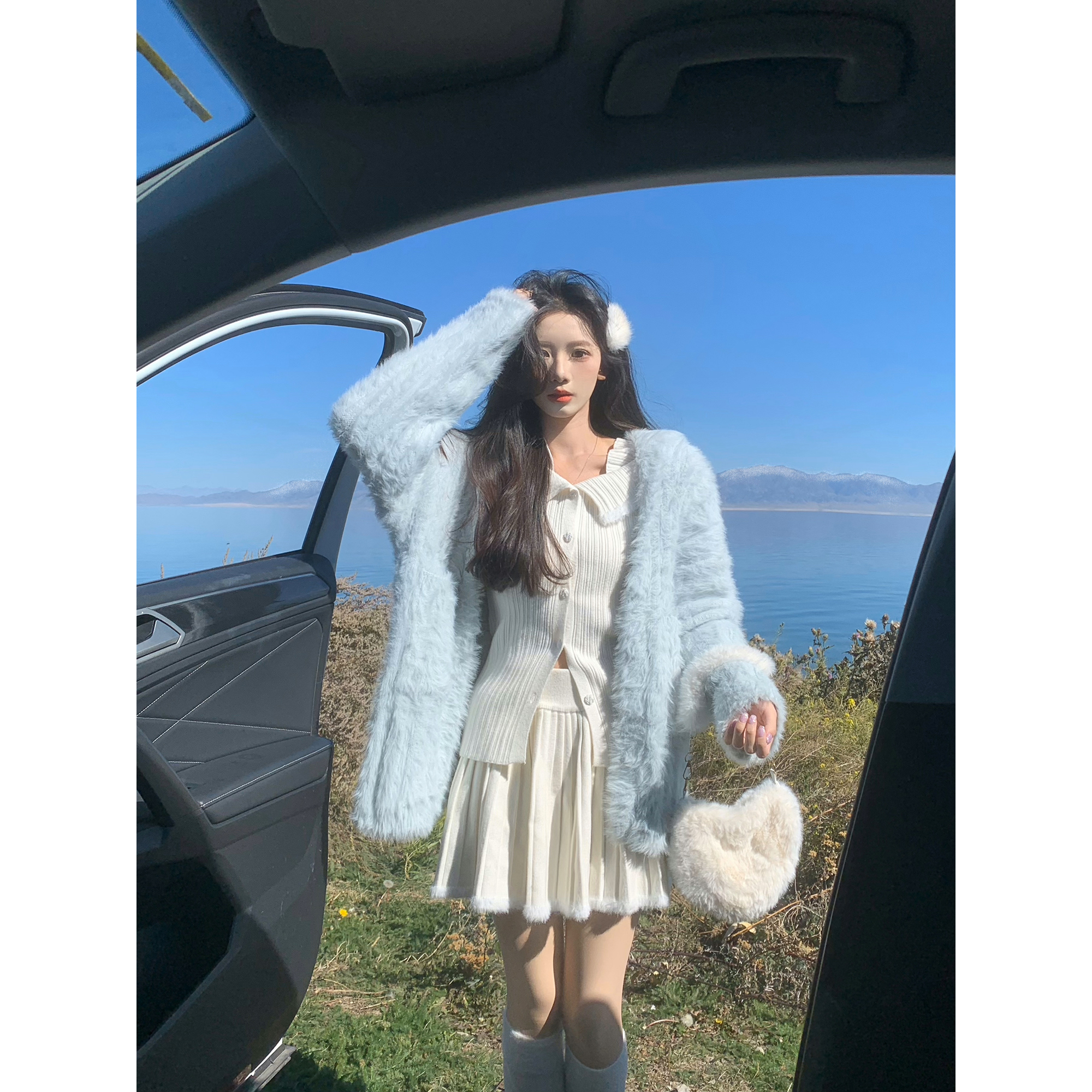 一颗甜桃yikett《冰川蓝调》仿貂绒连帽长袖针织开衫女外套秋季