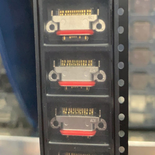 oppo一加5usb充电接口尾插