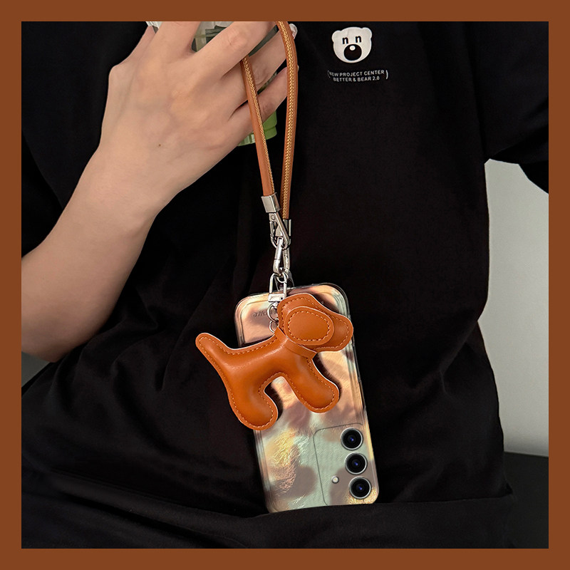 手机壳晕染棕色豹纹带卡通皮质小狗挂件手链