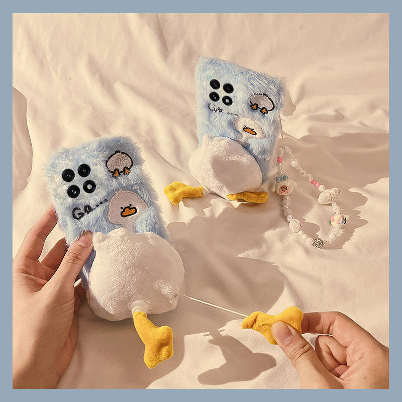 手机壳秋冬毛绒刺绣鸭子立体屁股旋转带手绳