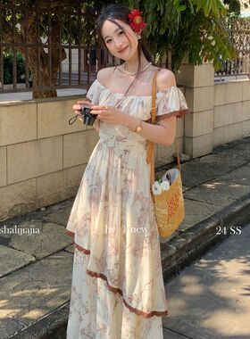 端庄大气连衣裙2024新款女夏季轻奢高级感v领碎花修身收腰气质裙