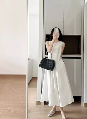 背心连衣裙女2024春夏新款韩版法式无袖收腰赫本风吊带长裙两件套