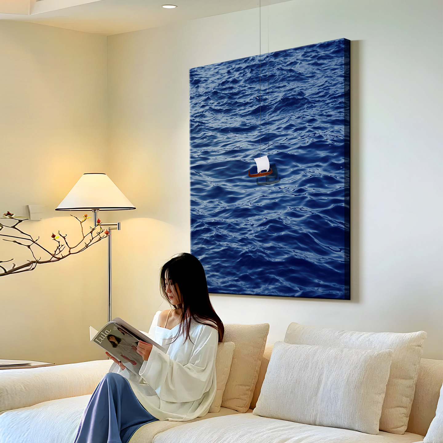 一帆风顺客厅装饰画现代简约2025新款水波纹海景玄关挂画饭厅壁画