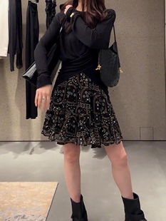 2026夏季 气质复古印花设计感小众百搭小个子显瘦A字短裙女 法式