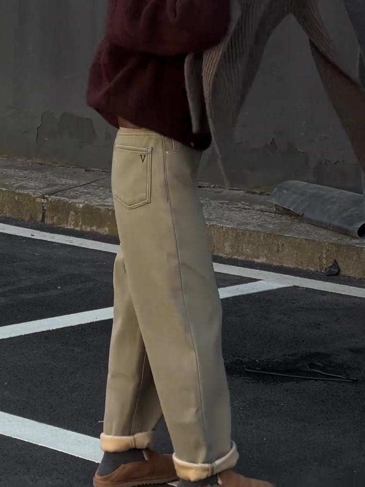 高腰宽松显瘦百搭牛仔裤