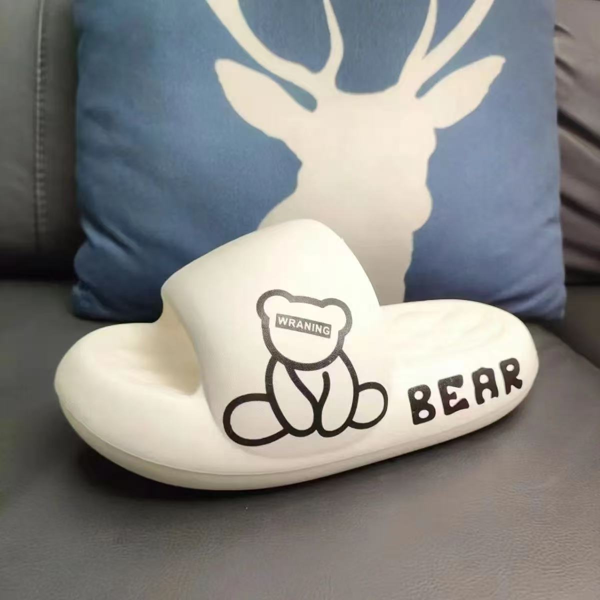 小熊BEAR厚底防滑增高踩屎感凉拖