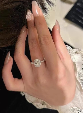 仿真莫桑钻戒指鸽子蛋椭圆形钻一克拉新款豪华送女友礼物