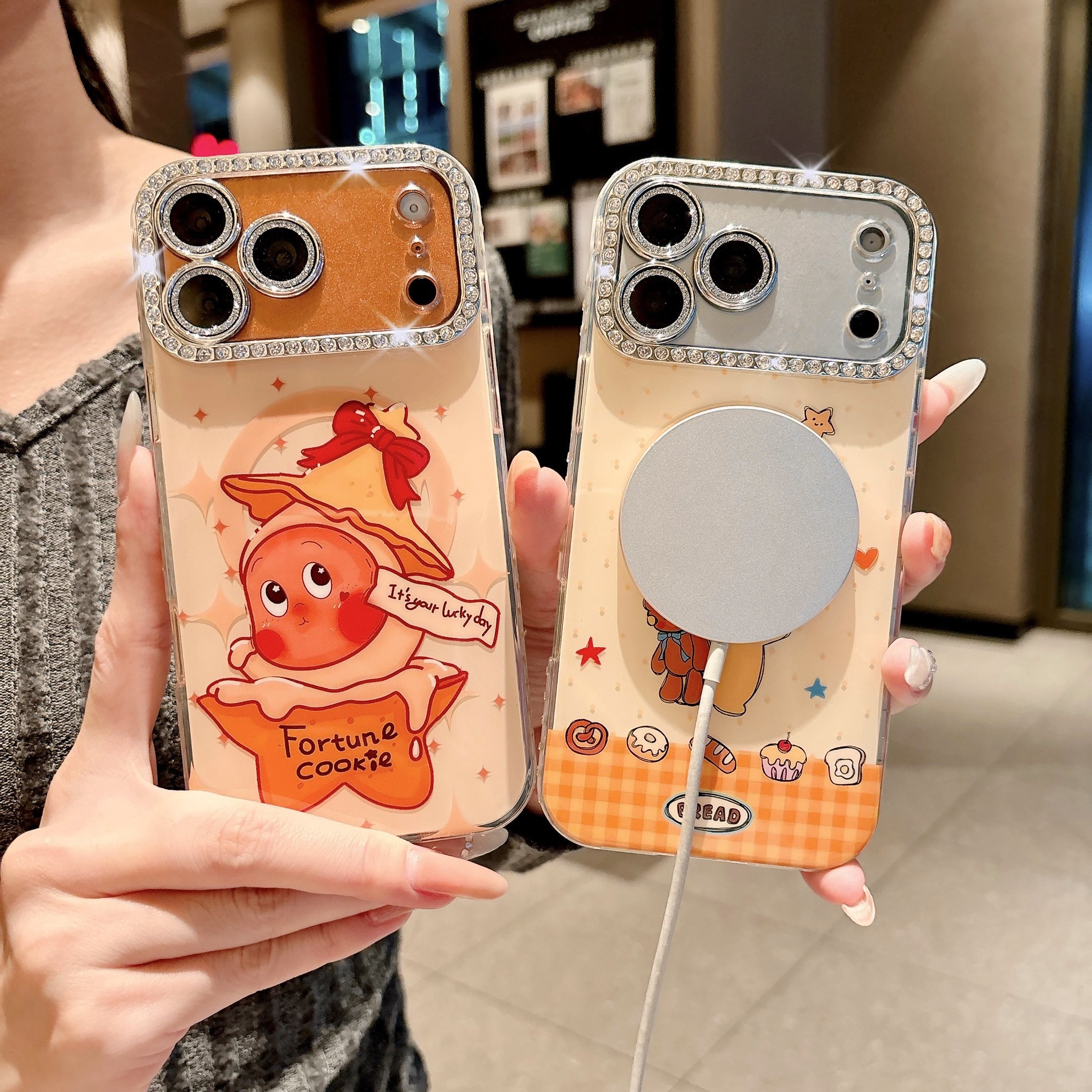 日本三丽鸥凯蒂猫可爱闪粉磁吸适用iPhone17promax手机壳卡通星星人苹果16Pro外壳钻石边框15/14PM保护套哭娃