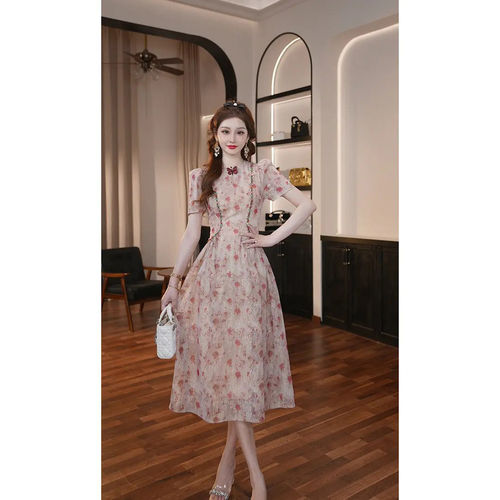 有里布2026夏季新款女复古优雅气质碎花收腰捏褶显瘦连衣裙D5160