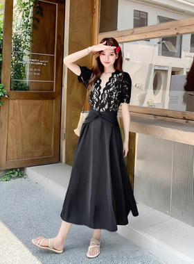 2026春季新款气质名媛优雅黑色蕾丝拼接收腰V领短袖连衣裙D2148