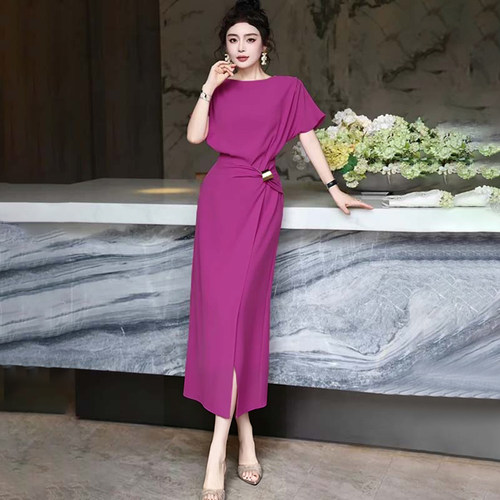 2026夏季新款法式小众设计感轻奢气质修身显瘦收腰连衣裙女D7515