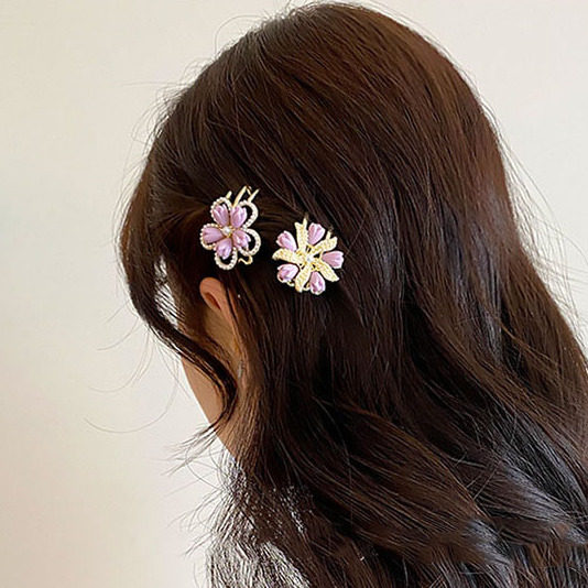 卷糖果儿童发夹珍珠花朵刘海夹高级感抓夹粉水钻麻花辫后脑勺头饰,童装/婴儿装/亲子装,发饰,淘宝优惠券,粉丝福利购,淘宝优惠卷