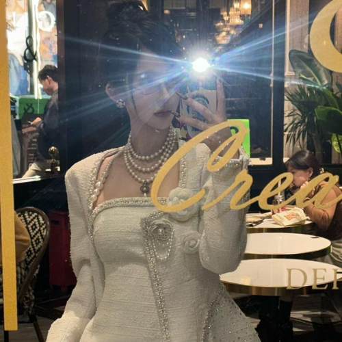 DIETGRRRL2024秋冬新品原创设计白耀珍珠小香风连衣裙外套套装 - 封面