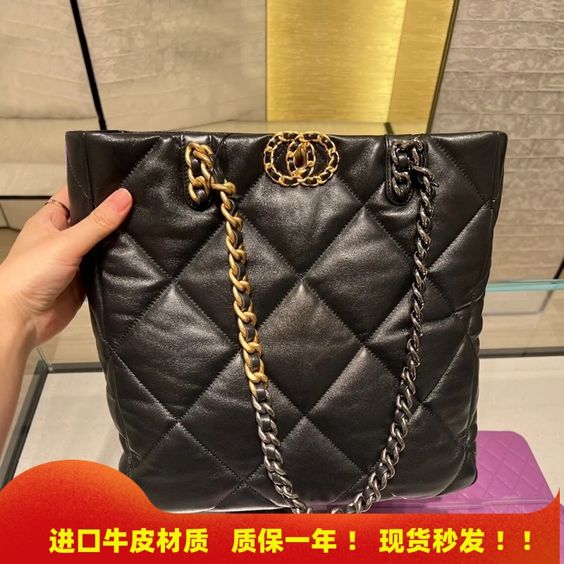 小香风19托特包女大容量通勤包