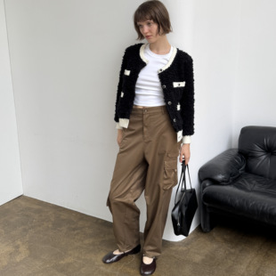 KotWai 26秋冬系列奶昔色螺纹领羊毛面料单排扣小香风外套 Ngai