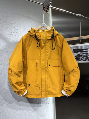 2026新款潮牌工装男士外套爆款春秋冬季痞帅气休闲连帽夹克男款