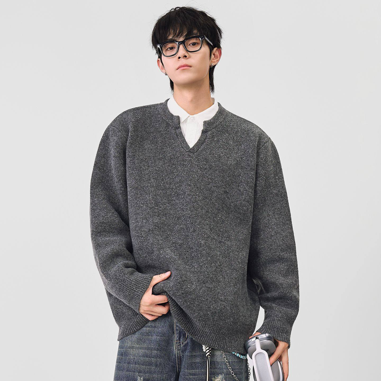 秋冬季新款针织衫男士日系复古纯色毛衣套头v领宽松外套情侣款潮