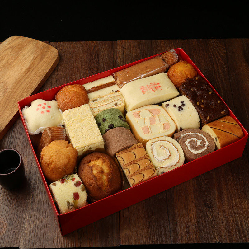 零食礼盒适合老年人吃的食物营养食品糕点礼物整箱休闲