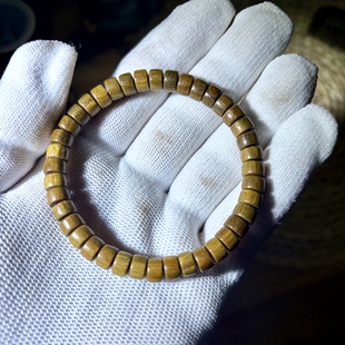 正宗保真野生老绿檀木手链药片珠学生党芳香男女复古单圈手串檀木