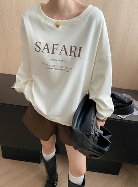 司南 早秋新款 松弛感博主风一字领字母印花宽松显瘦卫衣 SN7836