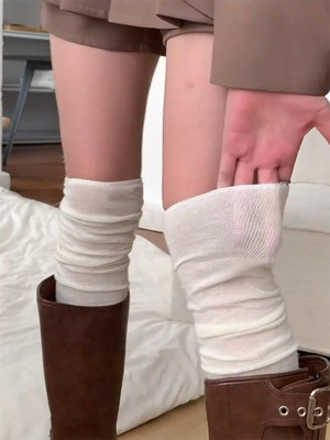 配靴子的袜子女长筒过膝袜白色秋冬季纯棉堆堆美拉德长靴袜jk长袜