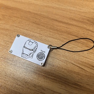 科技发烧友必备挂饰 钢铁侠触控感应灯 触控科技