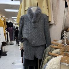 十三行拿货2025冬季新款韩版毛领麻花针织毛衣短裤套装s68881w389