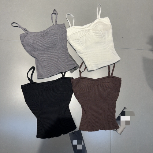 时尚纯色百搭针织吊带背心上衣