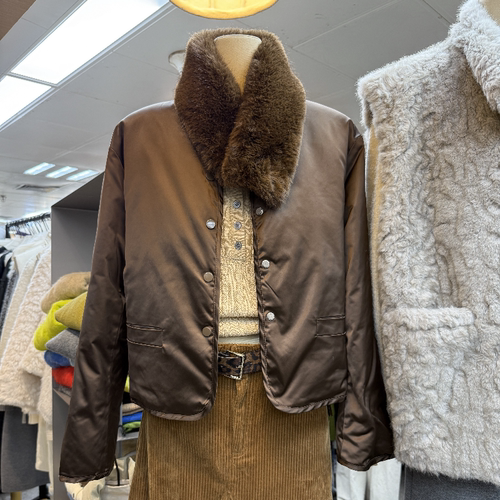 冬季韩版时尚毛领短款羽绒服外套