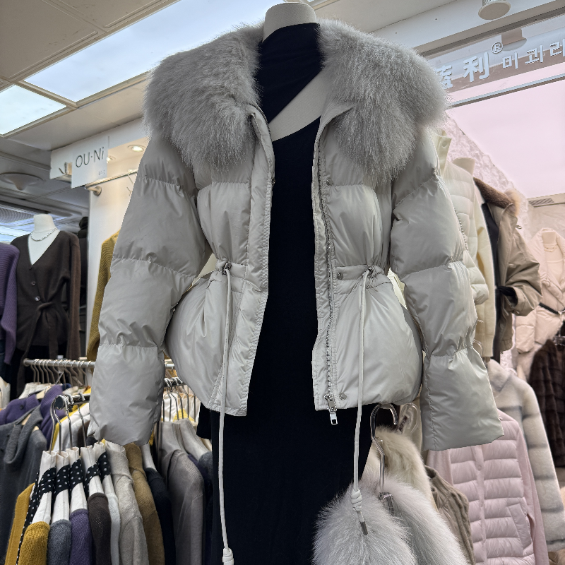 韩版可拆卸毛领修身收腰羽绒服