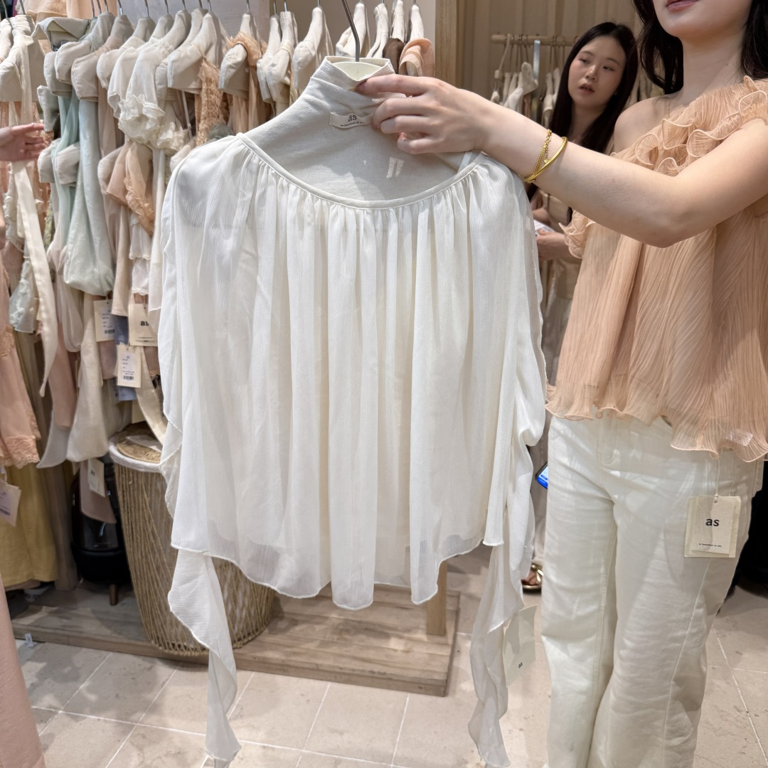 十三行拿货2026春新款韩版气质甜美斗篷圆领小衫上衣s26344w134