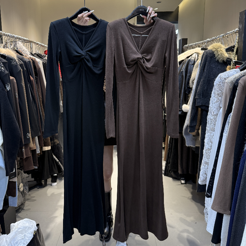 韩版褶皱修身显瘦长款连衣裙