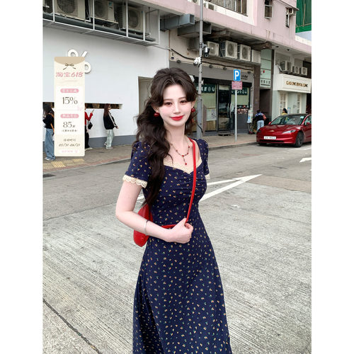 法式复古碎花连衣裙女夏季新款