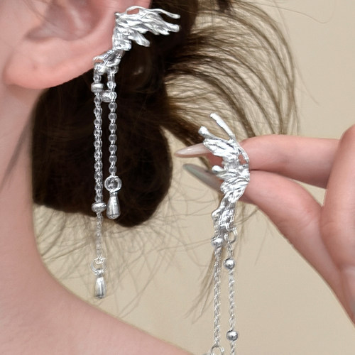 甜酷银色蝴蝶耳骨夹女2025新款爆款时尚无耳洞耳夹高级感气质耳饰