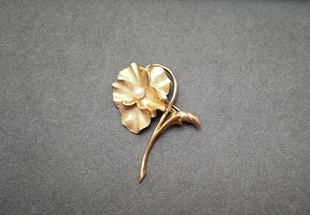 boucher三月花三色堇胸針 Vintage
