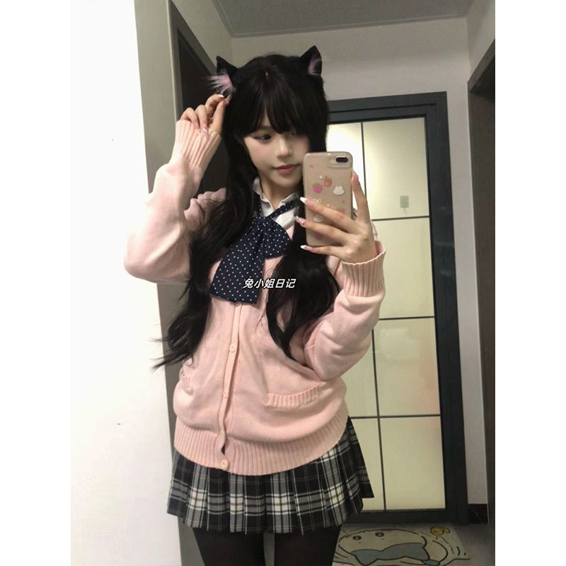 JK制服针织粉色开衫毛衣叠穿基础款宽松衬衫百搭黑板报格裙秋冬款