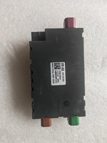 3GD035953 USB分配器迈腾B8CC USb 转接模块分配器原装全新