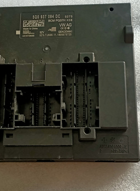 适用于大众新宝来明锐速派柯洛克BCM车身电脑舒适电脑5Q0937084DC