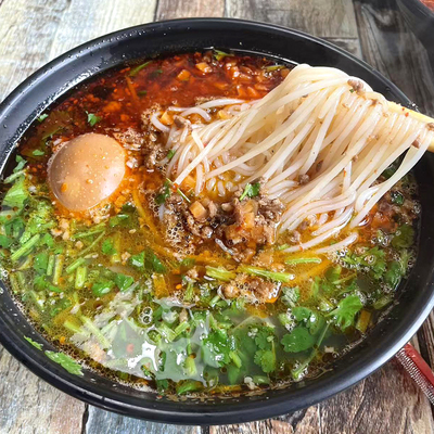 徐州正宗肉酱米线麻辣米线