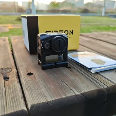 高品质GIDEON MEDIATOR三变点高清透光抗震防水增高摆件弹弓备件