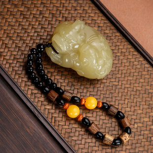 天然新疆和田玉黄玉籽料貔貅手把件招财进宝子母神兽把玩件小摆件