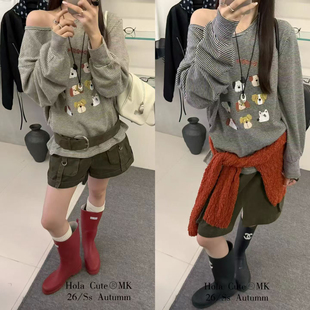 Hola韩版慵懒风卡通印花斜肩条纹长袖T恤女宽松百搭上衣打底衫