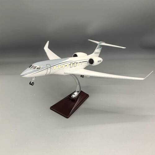 公务机飞机模型湾流G650ER原型机1:70镂空工艺46厘米礼品高端摆件